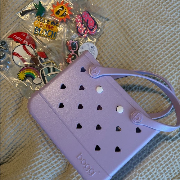 BOGG BAG Handbags - BOGG BAG Lavender Heart Cutout Tote